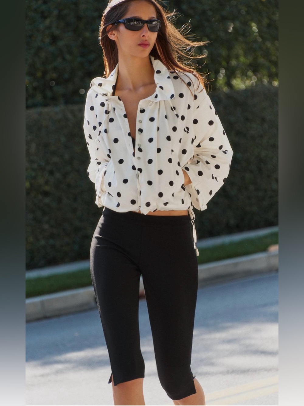 Zara NWT Black High-Waisted Stretch Capri Pants | Y2K Slim Fit Cropped Pants